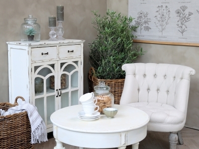 The Marie Antoinette Lounge