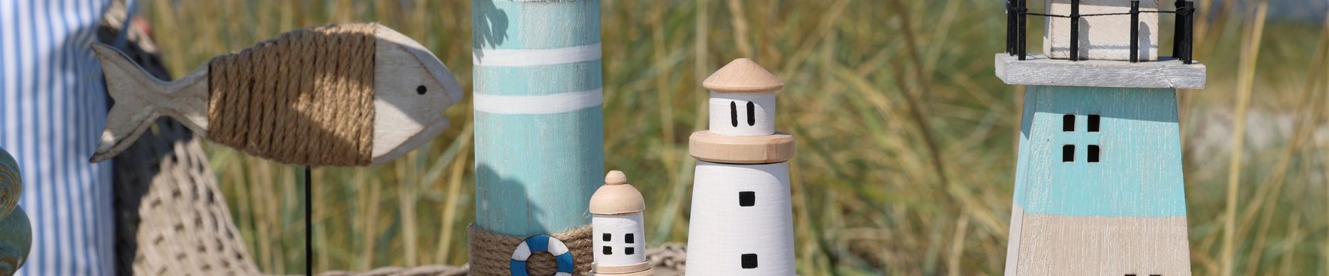 Figurines