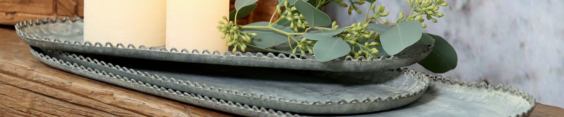 Trays & Centrepieces