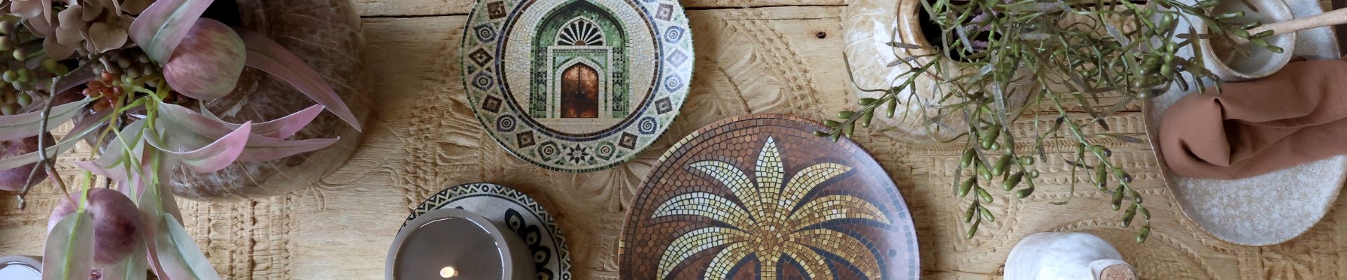 Plates, Bowls & Trays