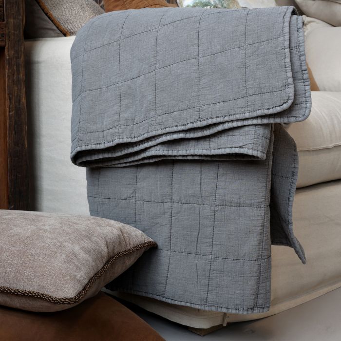 Aix Vintage Quilt