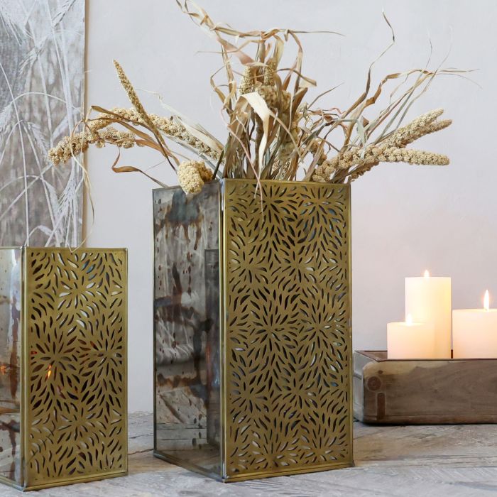 Lanterne m. messing blomster dekor