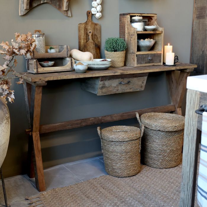 Grimaud Table w. drawer
