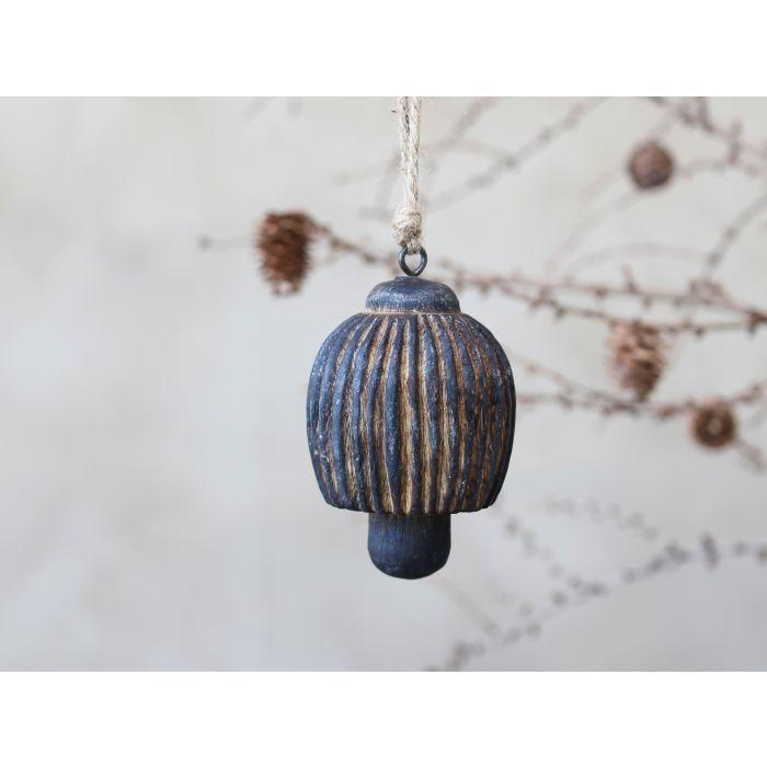 Ornament m. riller