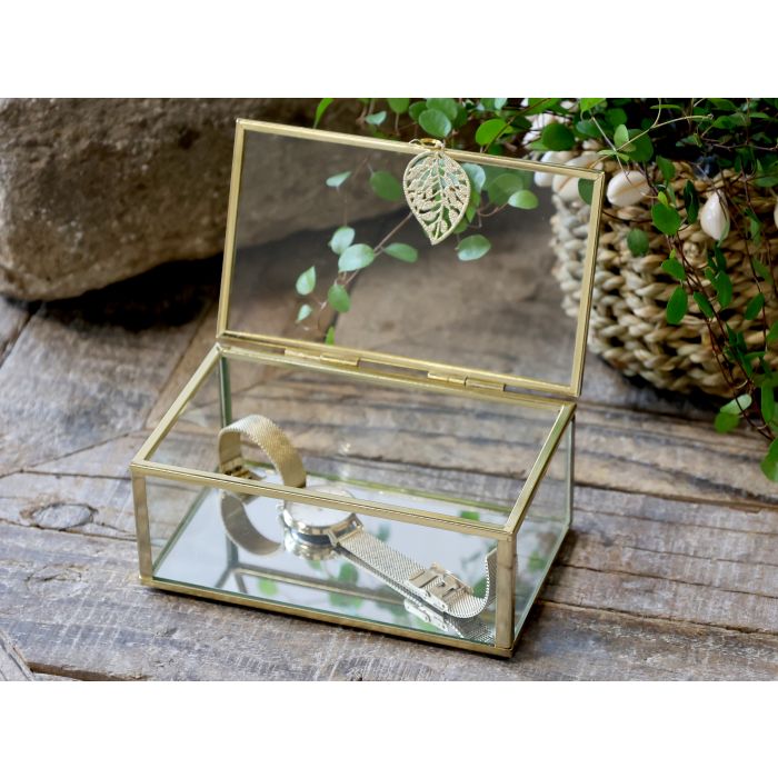 Box aus Glas m. Blattdekor