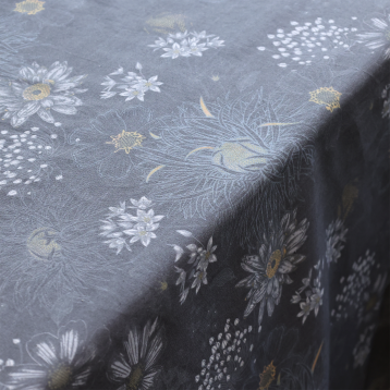 Aix Tablecloth w. flowers
