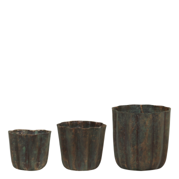 Candlesticks w. grooves set of 3