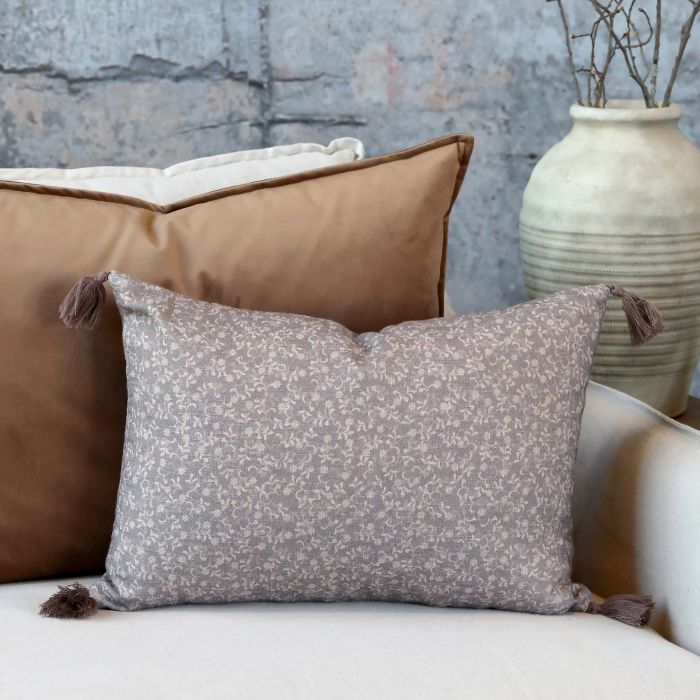 Aix Taie d’oreiller avec balais et motif floral