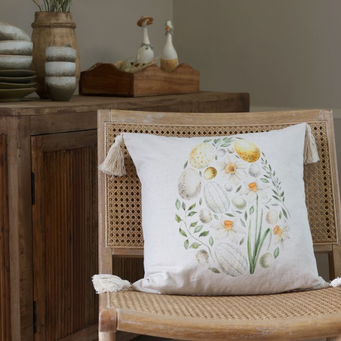 Aix Kissebezug mit Eiern, Blumen und Quasten