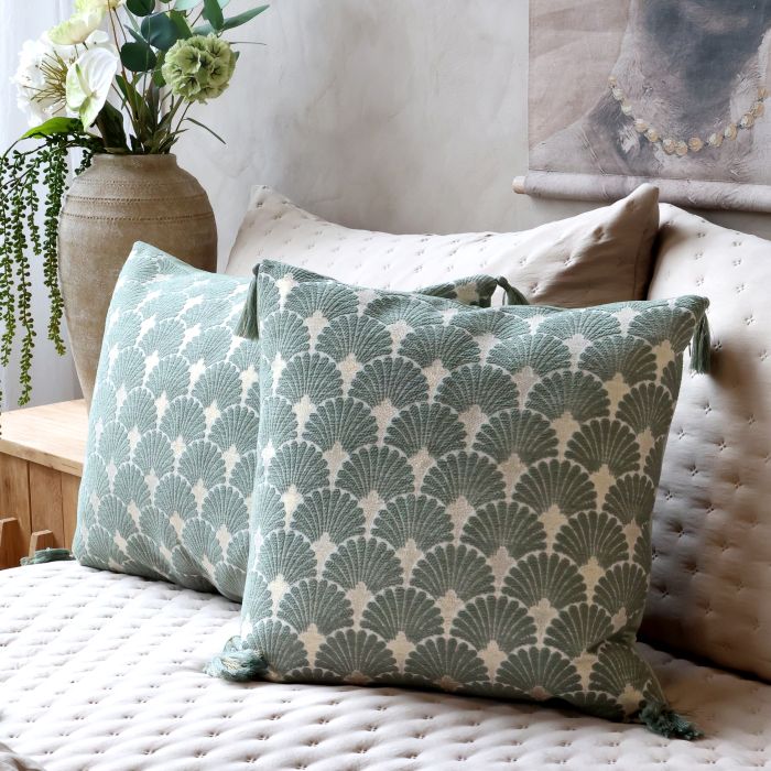 Aix Pillowcase w. tassels & gold details