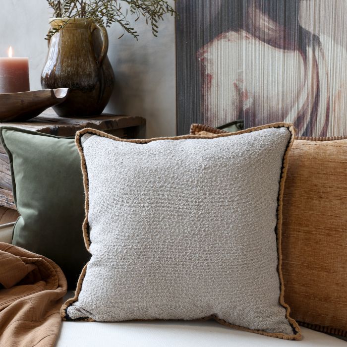 Aix Pillowcase w. crocheted edge