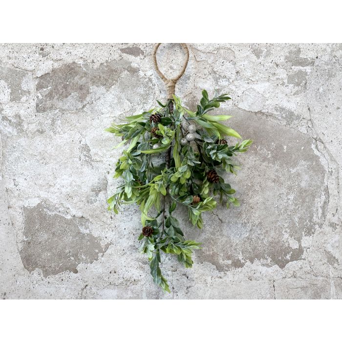 Fleur Branch w. cones & berries for hanging