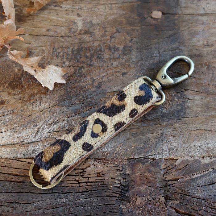 Porte-clés en cuir avec imprimé léopard
