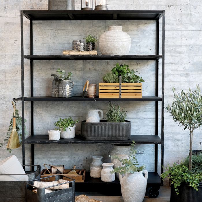 Shelving Unit on wheels w. 4 shelves