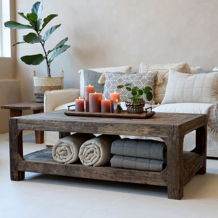 Grimaud Coffee Table w. shelf