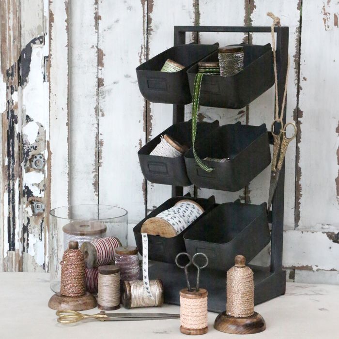 Holder m. 6 aftagelige kasser