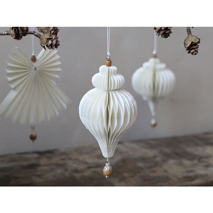 Ornament i papir m. træperle