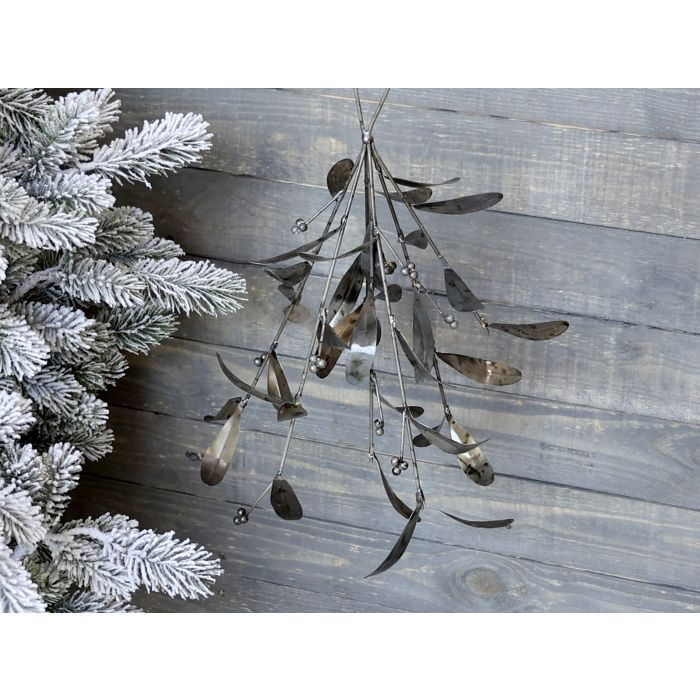 Mistletoe for hanging