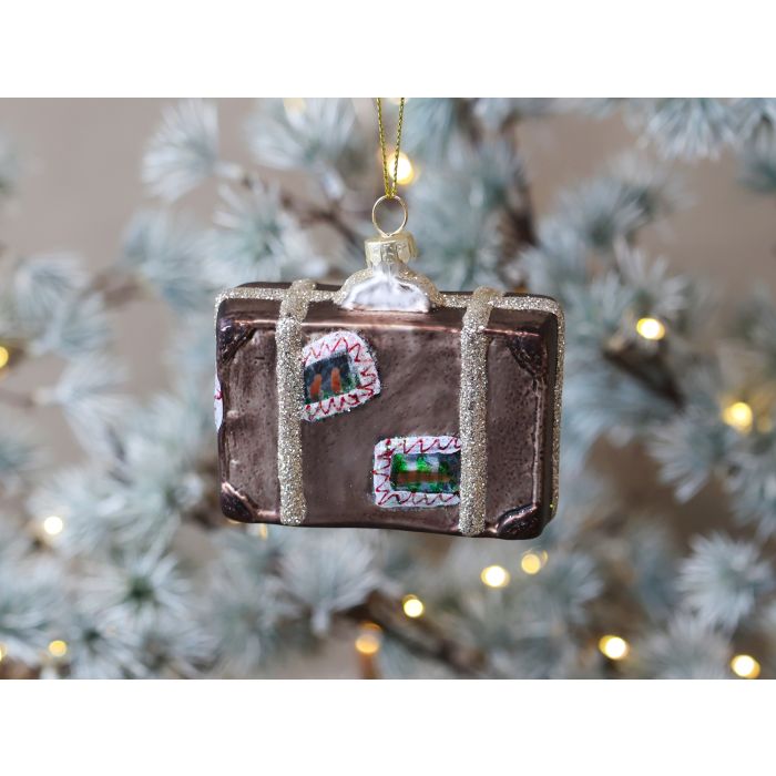 Suitcase for hanging