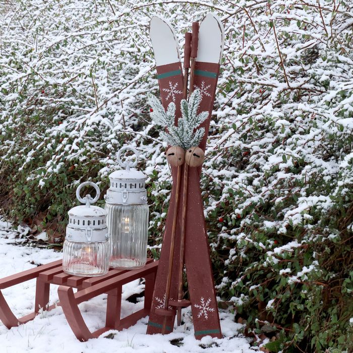 Vintage Ski mit Stöcken für Deko