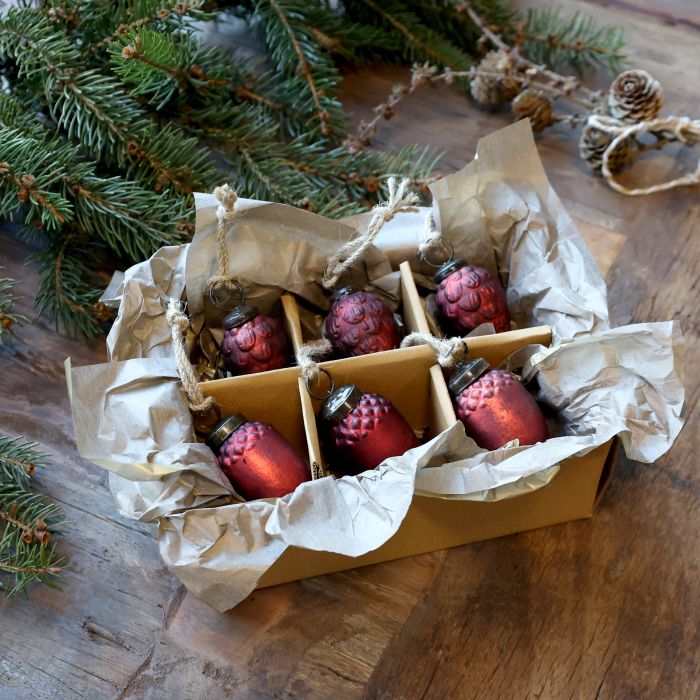 Julekugler i æske sæt af 6