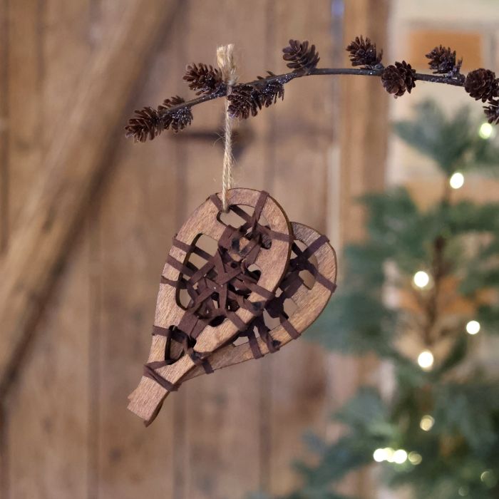 Vintage Snow Shoes for deco set of 2