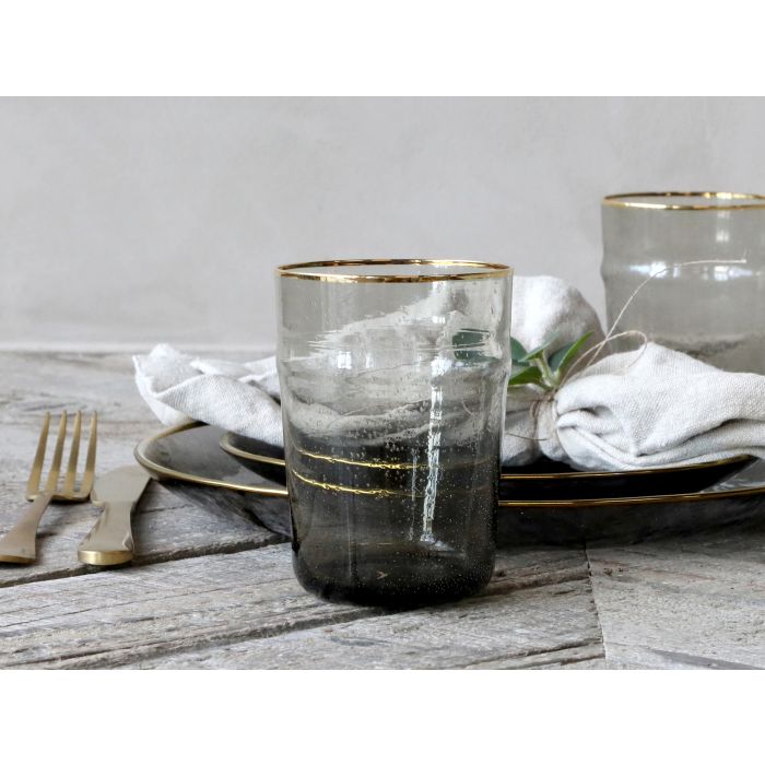Glass w. golden edge