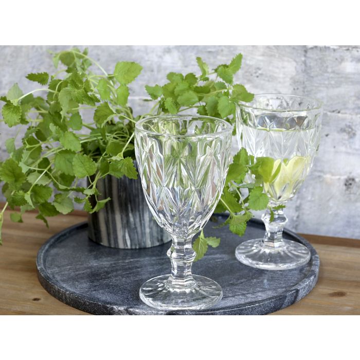 Verre de vin a. coupe diamant