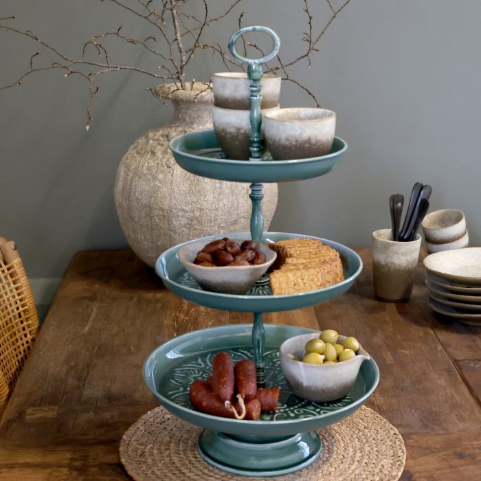 Presentoir à gâteaux avec 3 plats