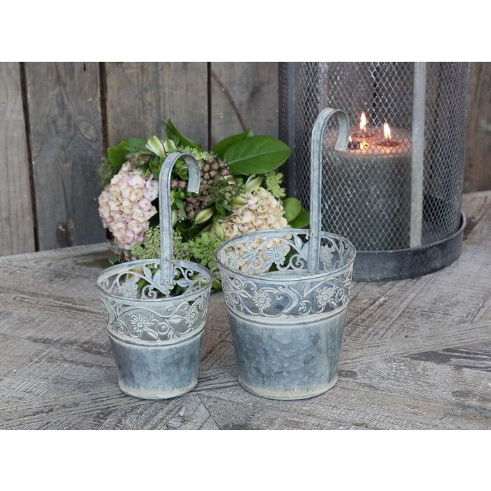 Flowerpot w. flowers