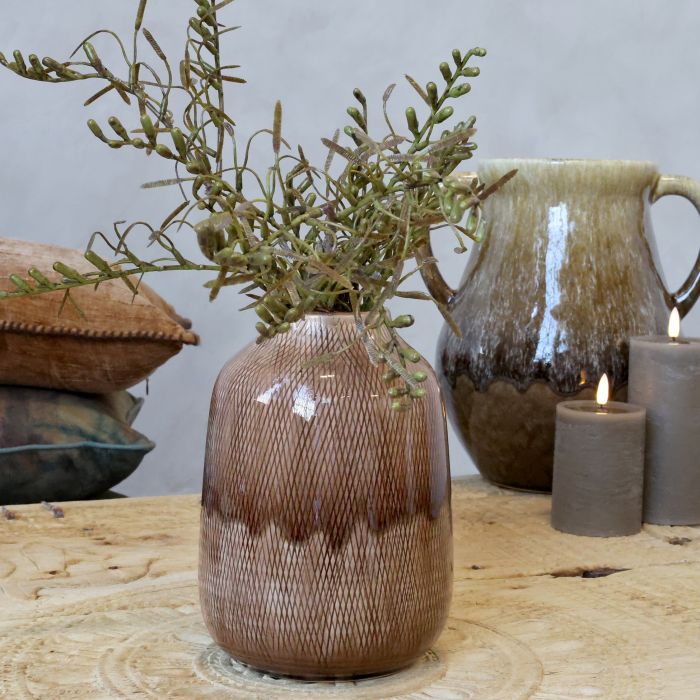 Vase w. pattern