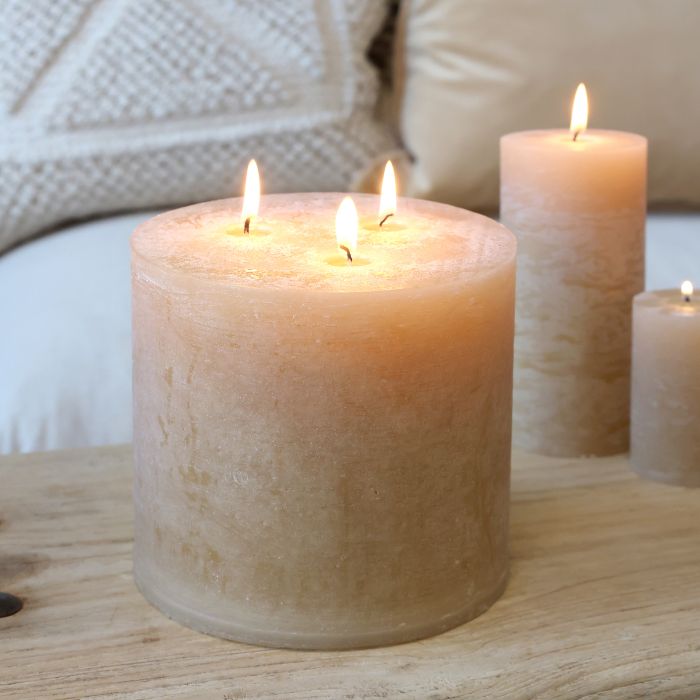 Macon Stumpenkerze rustikale mit 3 Dochten 80 Std.