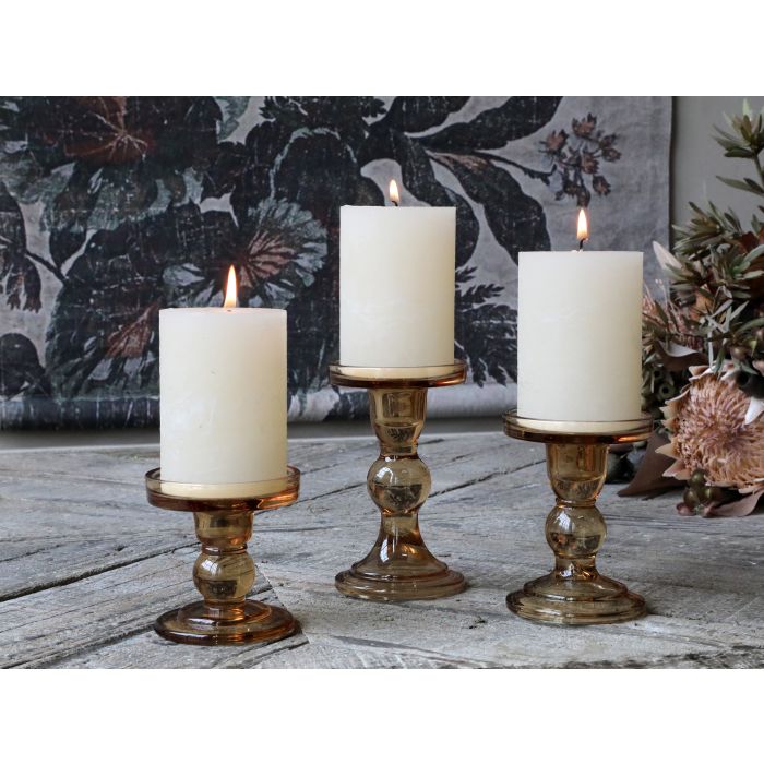 Candlestick for pillar candles