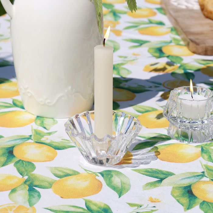 Kerzenständer mit Rillen